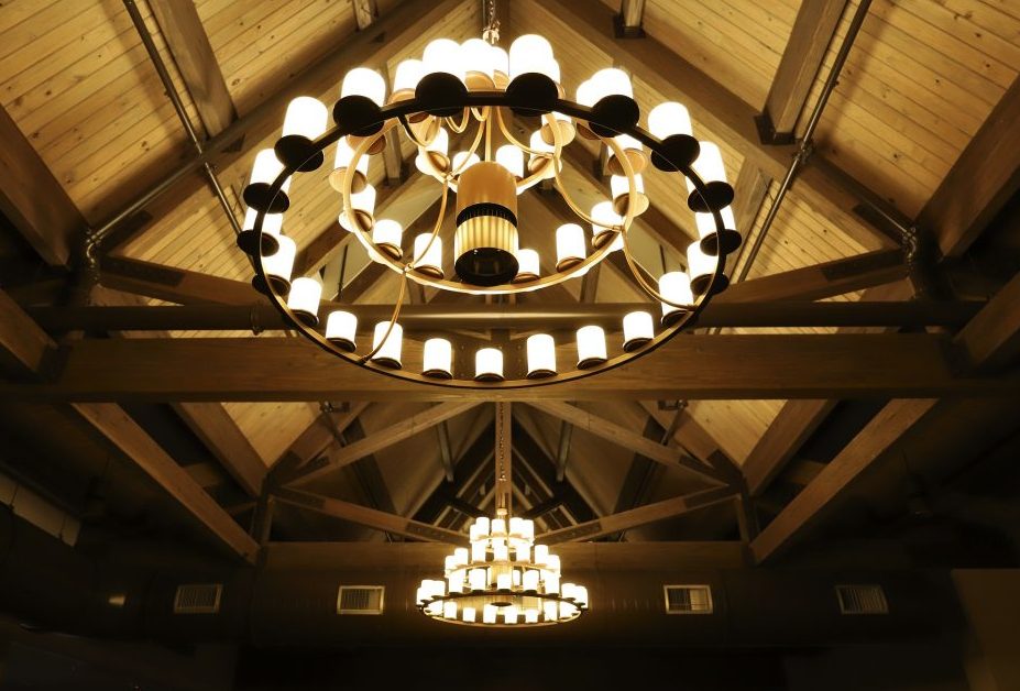 Haus-2018-Nov-6-chandalier-night-Cothren-9458-small-1024x683